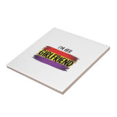 Ik ben haar vriendin Regenboog Pride Vector T-shir Tegeltje (Zijkant)