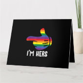 Ik ben Hers Rainbow Lesbian Couple Funny LGBT Prid Kaart (Voorkant)