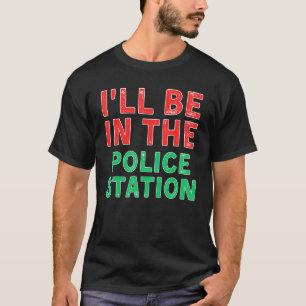 Ik ben in het politiebureau voor het oplossen van t-shirt