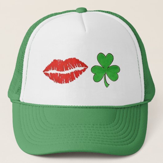 Ik ben Irish Lips Shamrock St. Patrick's Day Trucker Pet (Voorkant)