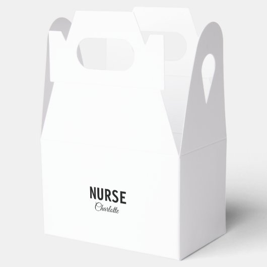 Ik ben medisch verpleegkundige en voeg alleen jouw bedankdoosjes (Geopend)
