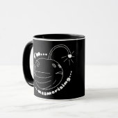 Ik ben Mesmerizing... De puffellamsvis die wordt g Mok (Voorkant links)