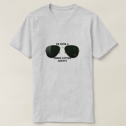 Ik ben met een drie-letterige bureau - een MisterP T-shirt (Design voorkant)