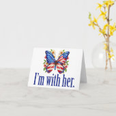 Ik ben met haar Kamala Harris Schattigee Butterfly Kaart (Gele Bloem)