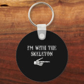 Ik ben met het Skeleton Hand Halloween paar kostuu Sleutelhanger (Voorkant)