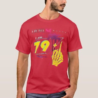 Ik ben niet 80, ik ben 79 middelvinger retro 1945 t-shirt