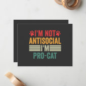 Ik ben niet asociaal ik ben pro-kat grappig introv notitiekaartje (Voorkant / Achterkant in situ)