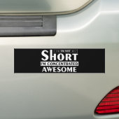 Ik ben niet kort, ik ben geconcentreerd geweldige bumpersticker (Op auto)