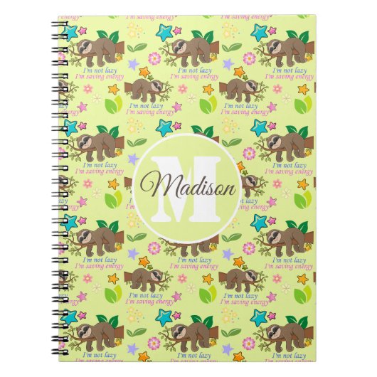 Ik ben niet Lazy | Funny Sloth Quote Pattern Name Notitieboek (Voorkant)