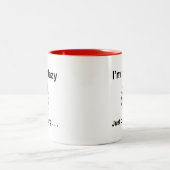 Ik ben niet lui... gewoon bufferen tweekleurige koffiemok (Center)