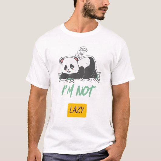 Ik Ben Niet Lui Panda T-shirt – Grappig Ontspannen (Voorkant)