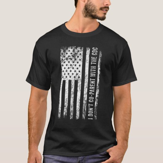 Ik ben niet medeouder aan de CDC American Flag Vin T-shirt (Voorkant)