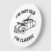 Ik ben niet oud, ik ben klassieke grote klok (Hoek)