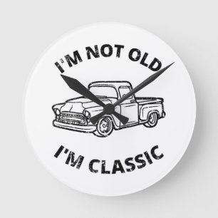 Ik ben niet oud, ik ben klassieke ronde klok