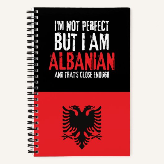 Ik ben niet perfect, maar ik ben Albanees uit Alba Notitieboek (Voorkant)