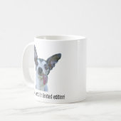 Ik ben niet raar dat ik de Mok van de Uitgave ben (Voorkant links)