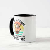 Ik ben niet verantwoordelijk voor wat mijn gezicht mok (Voorkant links)