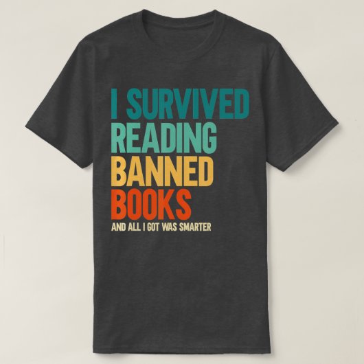 Ik ben overgelopen met het lezen van verboden boek t-shirt (Design voorkant)
