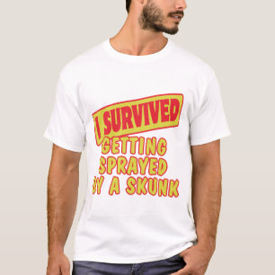 IK BEN OVERVIED GESCHRAPT DOOR DE HUID. T-SHIRT