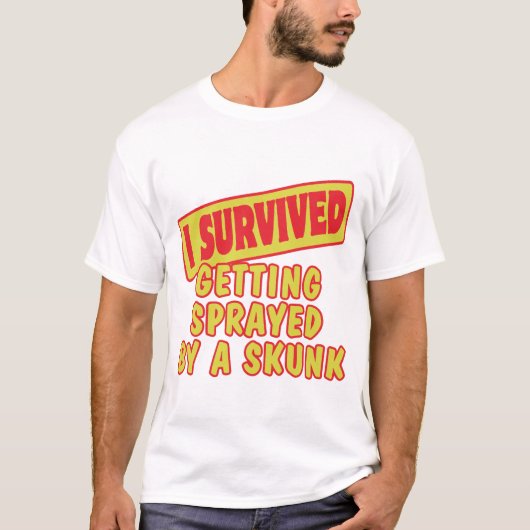 IK BEN OVERVIED GESCHRAPT DOOR DE HUID. T-SHIRT (Voorkant)