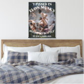 IK BEN PISSIG IN ELON MUSK'S SHAMPOO TULSI GABBARD CANVAS AFDRUK (Insitu (Slaapkamer))