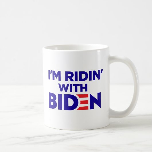 Ik ben Ridin met Biden 2024 Koffiemok (Rechts)