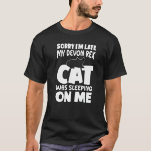 Ik ben te laat, mijn kat lag op me te slapen Devo T-shirt