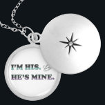 Ik ben van hem en hij is van mij locket ketting<br><div class="desc">Vertel de wereld dat je alleen tot elkaar behoort met dit  geïnspireerde design.</div>