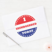 Ik ben vandaag aan het skimboard ronde sticker (Envelop)