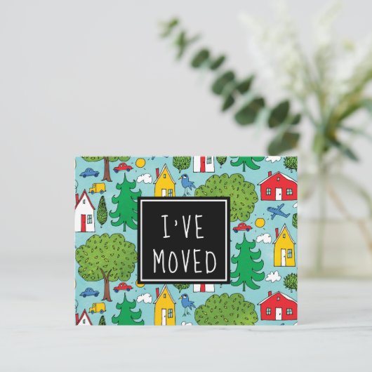 Ik ben verhuisd Schattige Cartoon Town Nieuw adres Aankondigingskaart (Staand voorkant)