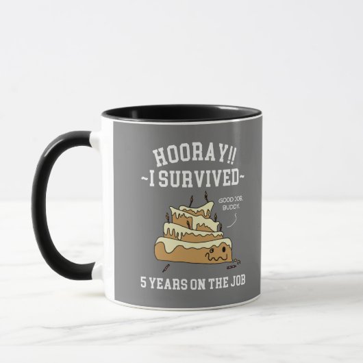 Ik ben vijf jaar overleden op de baan van vijf jaa mok (Links)