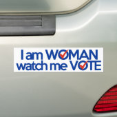 Ik ben VROUW om naar mijn stem te kijken Bumpersticker (Op auto)