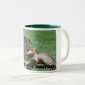 Ik ben zo dicht bij het snappen. tweekleurige koffiemok (Voorkant rechts)