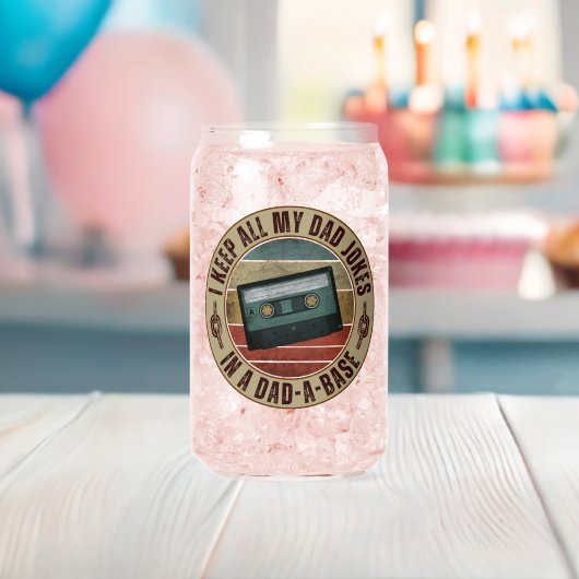 Ik bewaar al mijn vadergrappen in een vaderdatabas blikvorm glas (Insitu (Baby Shower))