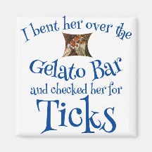 Ik boog haar over de Gelato Bar & controleerde op 