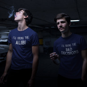 "Ik breng de slechte beslissingen" Wedding Party T-shirt