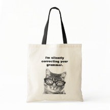 Ik corrigeer stilletjes je grammatica kat tas