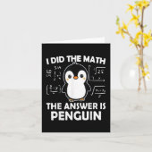 Ik deed de Wiskunde Het antwoord is Penguin T-shir Kaart (Gele Bloem)