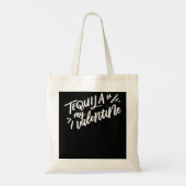 Ik denk dat je tegen Valentijnsdag bent. Tote Bag (Achterkant)