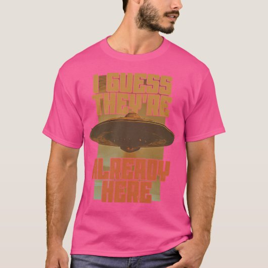 Ik denk dat ze er al zijn - Retro UFO T-shirt (Voorkant)