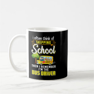 Ik denk vaak aan het overslaan van school die ik m koffiemok