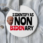 IK DENTIFICEER ALS NIET-BIDENAIR FUNNY Big BIDEN B Ronde Button 6,0 Cm (In situ)
