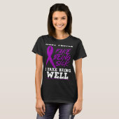 Ik doe alsof ik het goed heb. Paarse fibromyalgie- T-shirt (Voorkant volledig)