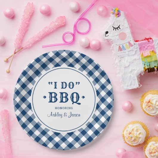 Ik doe BBQ Navy Gingham Custom Wedding Monogram Papieren Bordje (Feest)