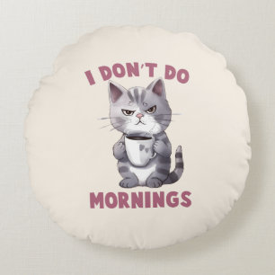 Ik doe 's ochtends niet - grijze kat met koffie rond kussen