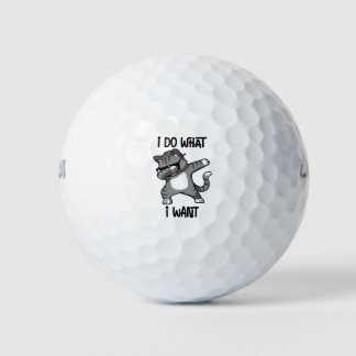 ik doe wat ik wil dat katteneigenaar golfballen
