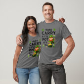 Ik draag altijd een potje bij me... ...van Patrick T-shirt (Unisex)