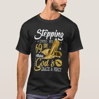 Ik ga naar mijn 69e verjaardag met Gods Grace en G T-shirt