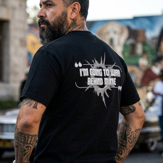 Ik Ga Naar Oorlog Achter Mijn Rug Hit T-Shirt