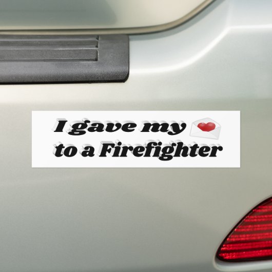 Ik gaf mijn hart aan een brandweerman bumpersticker (Op auto)